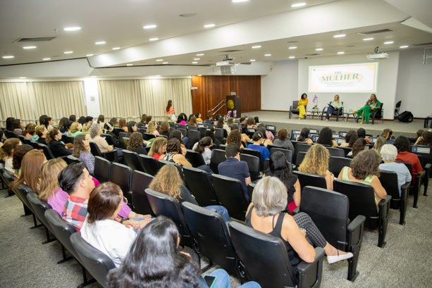 TRE Mulher promove reflexão sobre violência e participação feminina na política